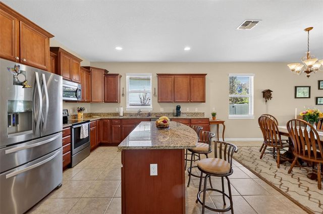 30112 KLADRUBY POINT, Mount Dora, FL 32757