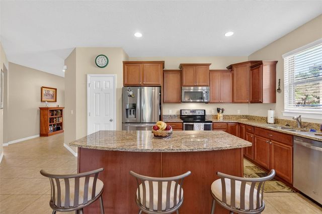 30112 KLADRUBY POINT, Mount Dora, FL 32757