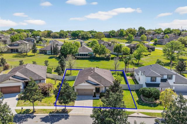 30112 KLADRUBY POINT, Mount Dora, FL 32757