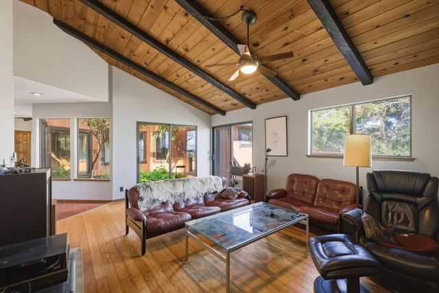 917 Holly Road, Belmont, CA 94002