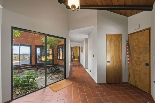 917 Holly Road, Belmont, CA 94002