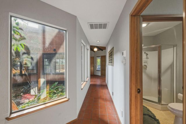 917 Holly Road, Belmont, CA 94002