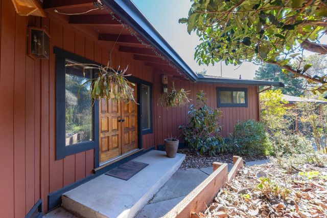 917 Holly Road, Belmont, CA 94002