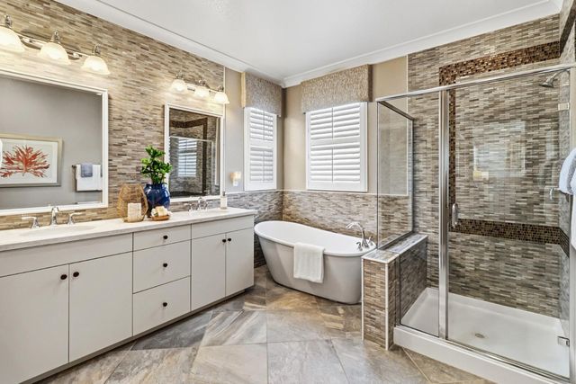 138 Colner Cir, Folsom, CA 95630