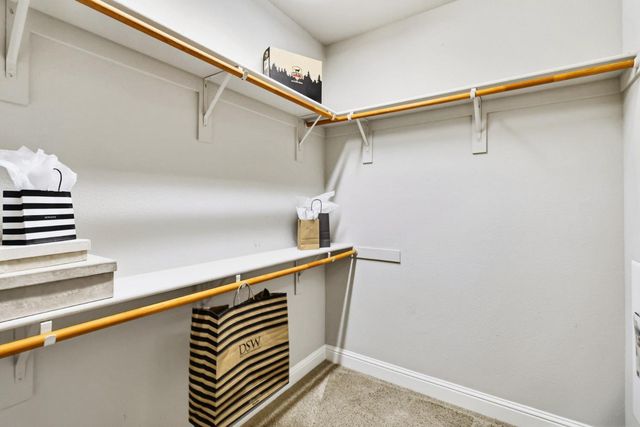 138 Colner Cir, Folsom, CA 95630