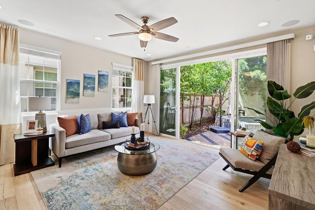 138 Colner Cir, Folsom, CA 95630