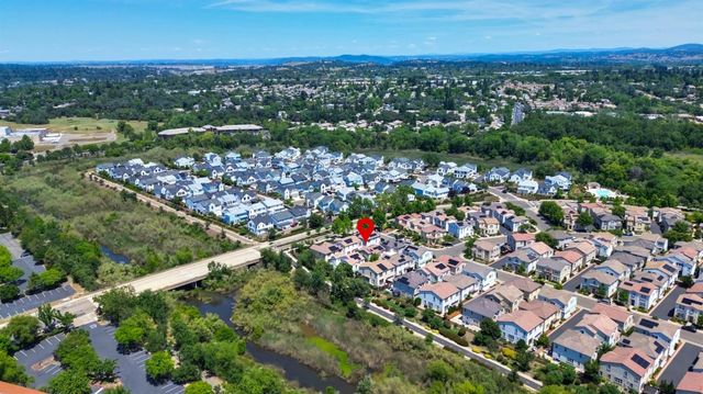 138 Colner Cir, Folsom, CA 95630