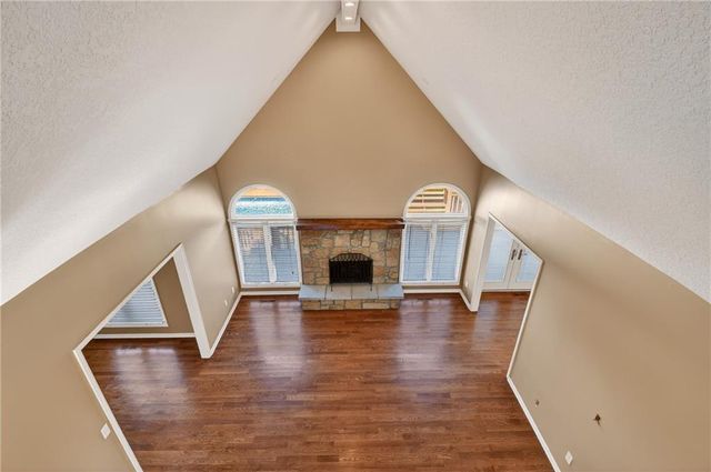 2018 Lexington Road, Pleasant Hill, MO 64080