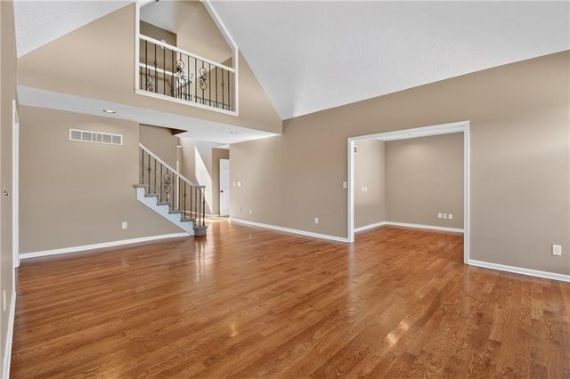 2018 Lexington Road, Pleasant Hill, MO 64080