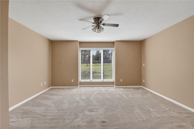 2018 Lexington Road, Pleasant Hill, MO 64080