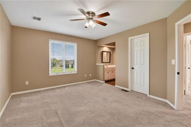2018 Lexington Road, Pleasant Hill, MO 64080
