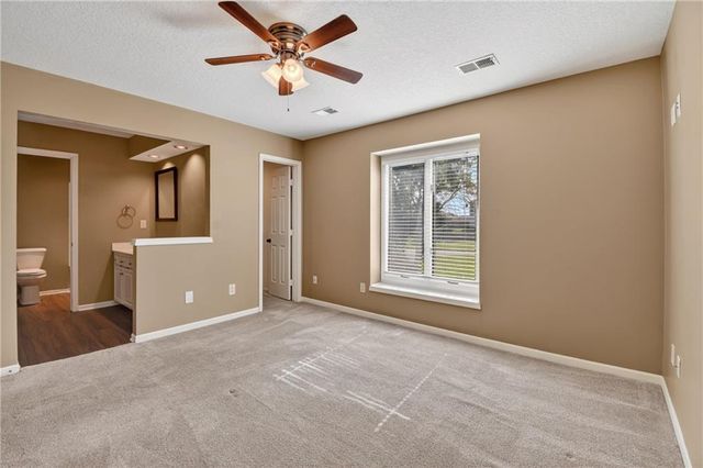 2018 Lexington Road, Pleasant Hill, MO 64080