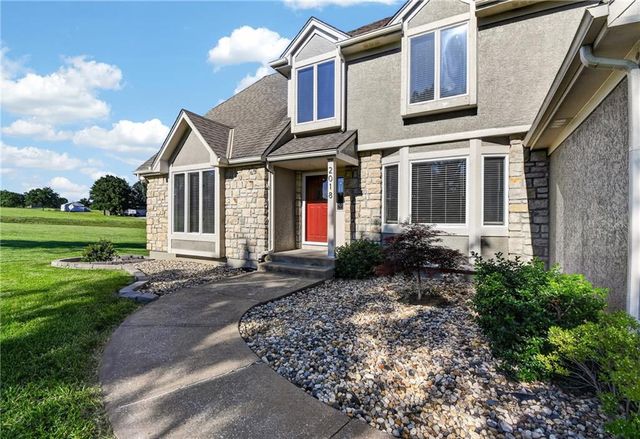 2018 Lexington Road, Pleasant Hill, MO 64080