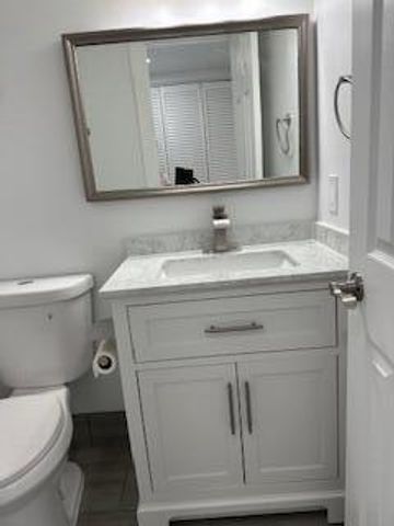 105 E Coventry E 105, West Palm Beach, FL 33417