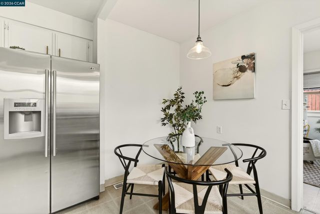 3236 Bona St, Oakland, CA 94601