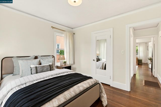 3236 Bona St, Oakland, CA 94601