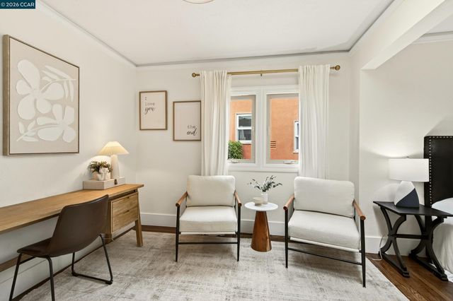 3236 Bona St, Oakland, CA 94601