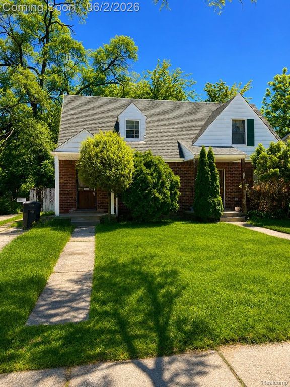 12664 Kelly Road, Detroit, MI 48224