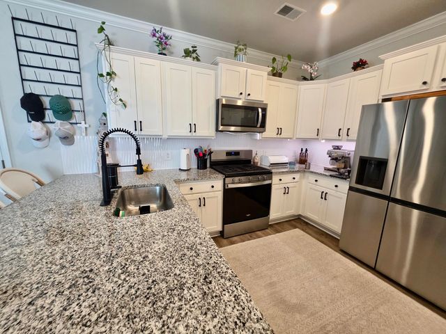 153 Brant Drive, Summerville, SC 29483