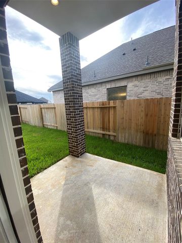 31323 Balsam Hawk Lane, Hockley, TX 77447