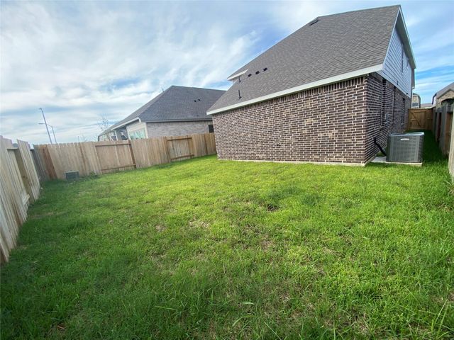 31323 Balsam Hawk Lane, Hockley, TX 77447
