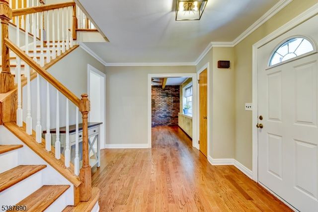 40 France Dr, Branchburg Twp., NJ 08876