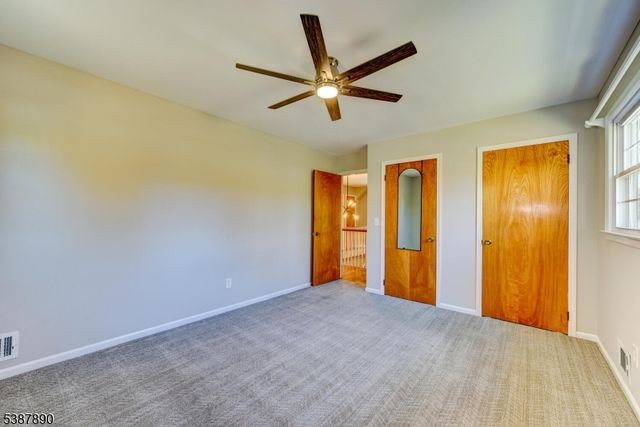 40 France Dr, Branchburg Twp., NJ 08876