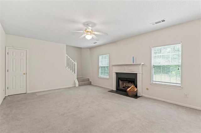 4042 Smithfield Trail, Ellenwood, GA 30294