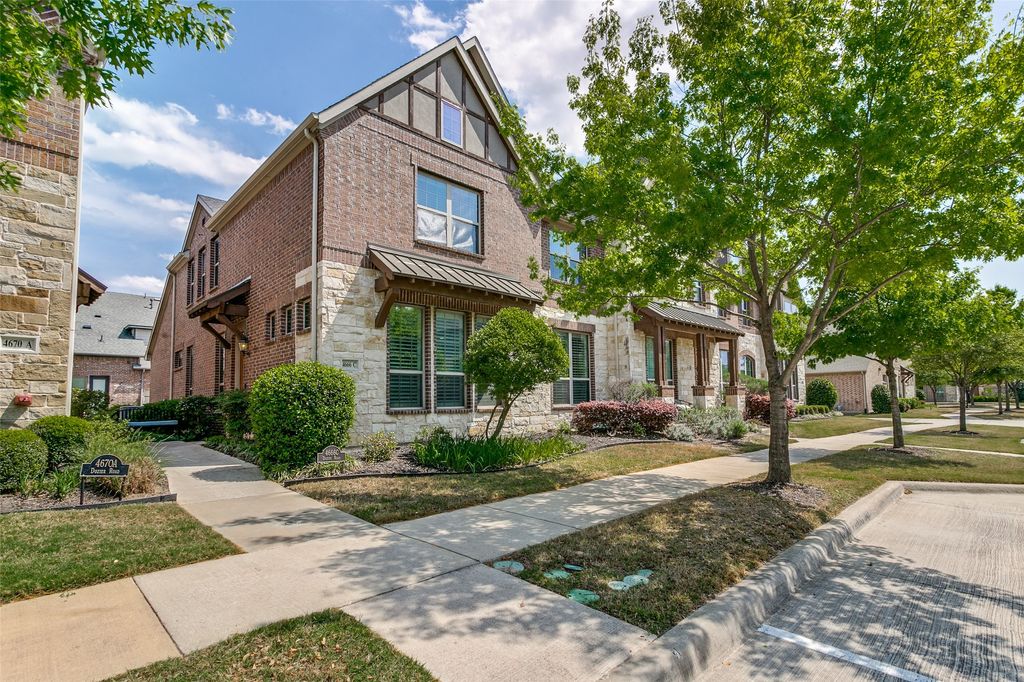 4666 Dozier Road C, Carrollton, TX 75010