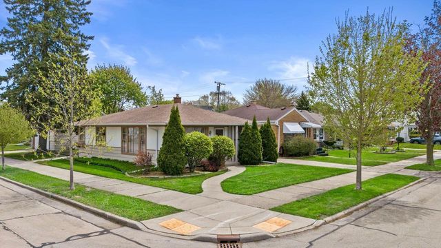 2821 Green STREET, Racine, WI 53402