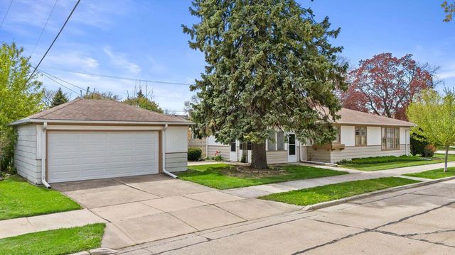 2821 Green STREET, Racine, WI 53402