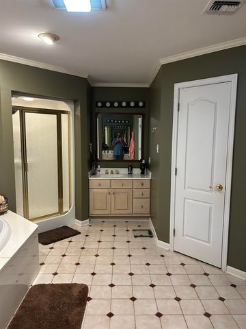 122 E 49th Street, Cut Off, LA 70345