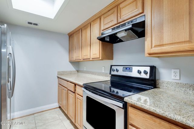 3121 Johnston Street Apt 202, Lafayette, LA 70503