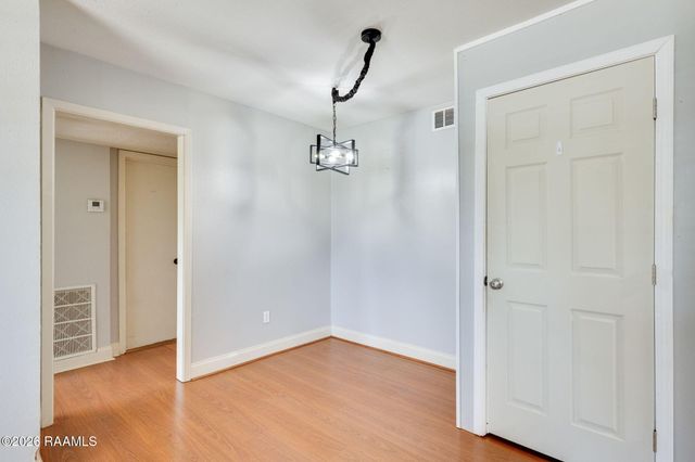 3121 Johnston Street Apt 202, Lafayette, LA 70503