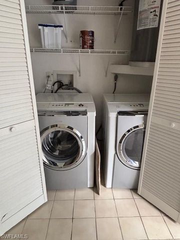 2093 Pine Isle LN 2093, Naples, FL 34112