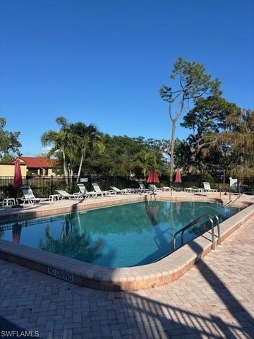 2093 Pine Isle LN 2093, Naples, FL 34112