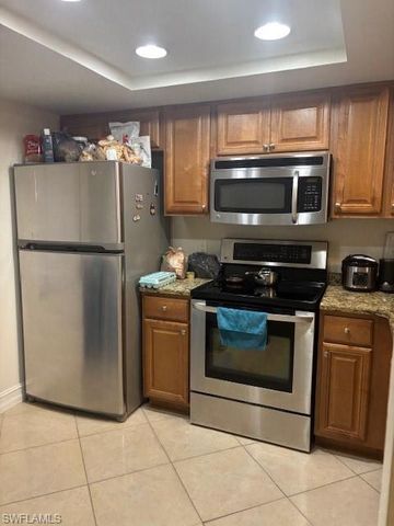 2093 Pine Isle LN 2093, Naples, FL 34112