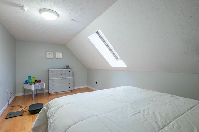 22 Suffolk Court, Bedford, NH 03110