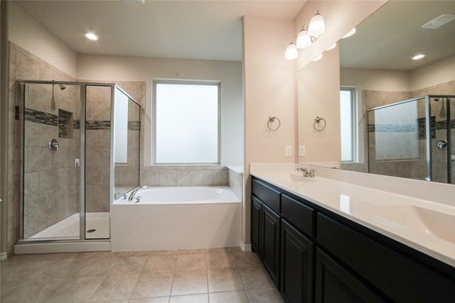 4004 Stone Trail Drive, Denton, TX 76210