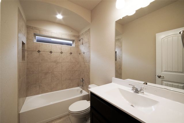4004 Stone Trail Drive, Denton, TX 76210