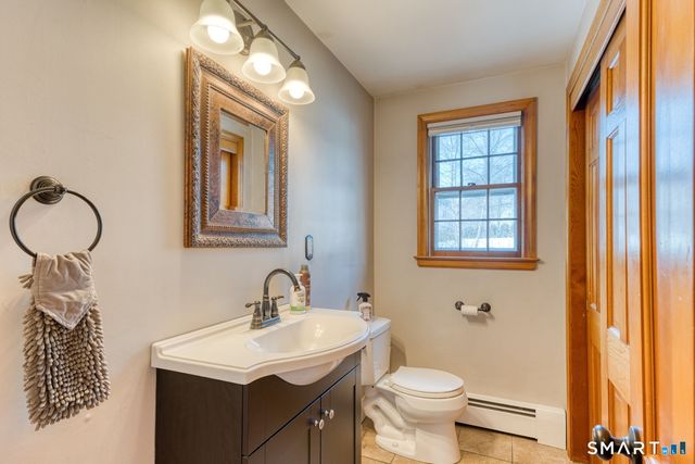 29 Skyline Drive, Plainville, CT 06062