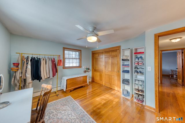 29 Skyline Drive, Plainville, CT 06062