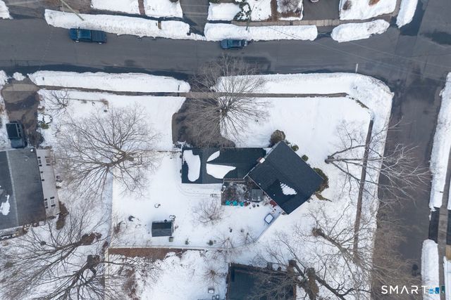 29 Skyline Drive, Plainville, CT 06062