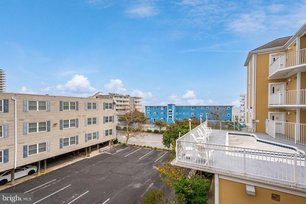Image 42 of property listing at 14 45TH ST #403, Ocean City, MD 21842
