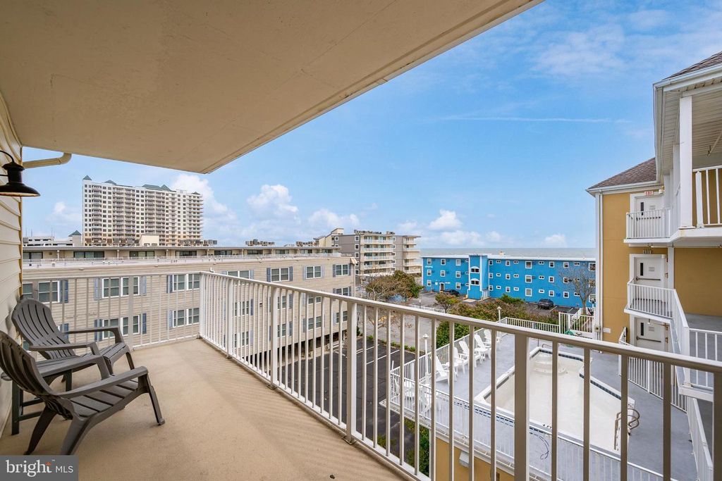 Image 43 of property listing at 14 45TH ST #403, Ocean City, MD 21842