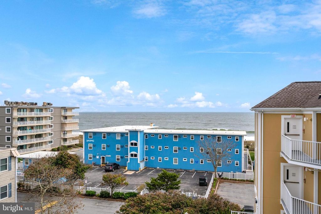 Image 47 of property listing at 14 45TH ST #403, Ocean City, MD 21842