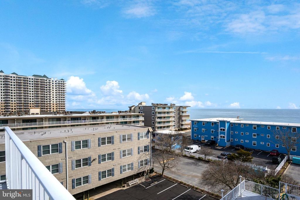 Image 53 of property listing at 14 45TH ST #403, Ocean City, MD 21842