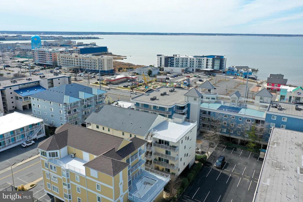 Image 57 of property listing at 14 45TH ST #403, Ocean City, MD 21842