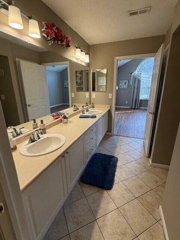 9080 Timberbrook Lane, C, Florence, KY 41042