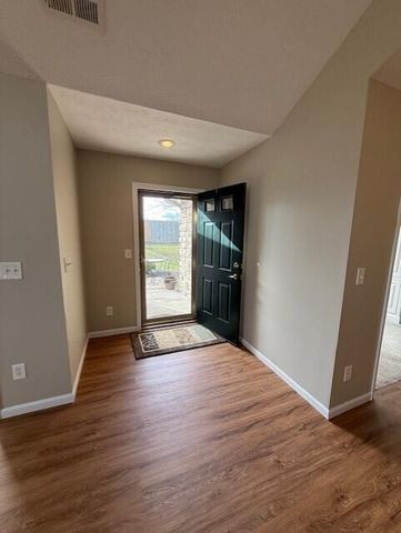 9080 Timberbrook Lane, C, Florence, KY 41042